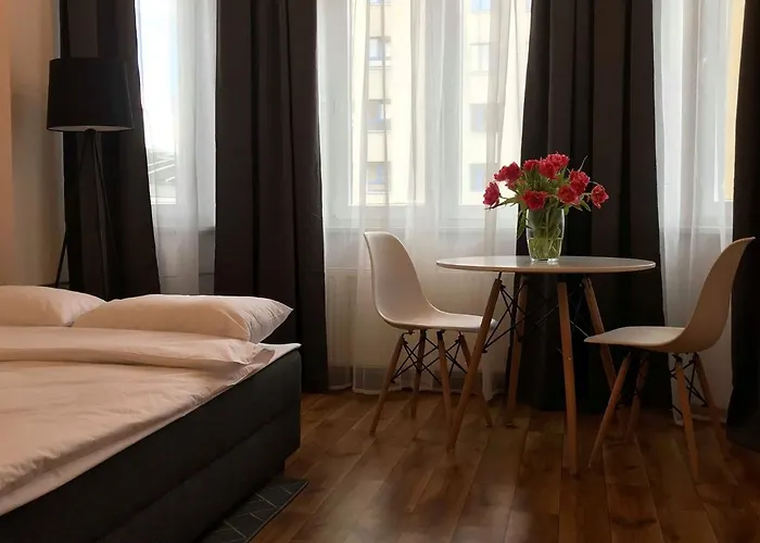 Centrum Dworzec Pkp Self Check-in 24h *