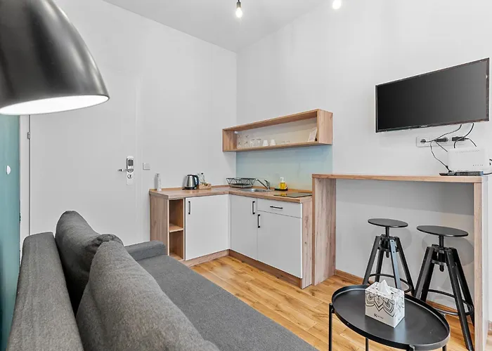 Centrum Dworzec Pkp Self Check-in 24h * Katowice